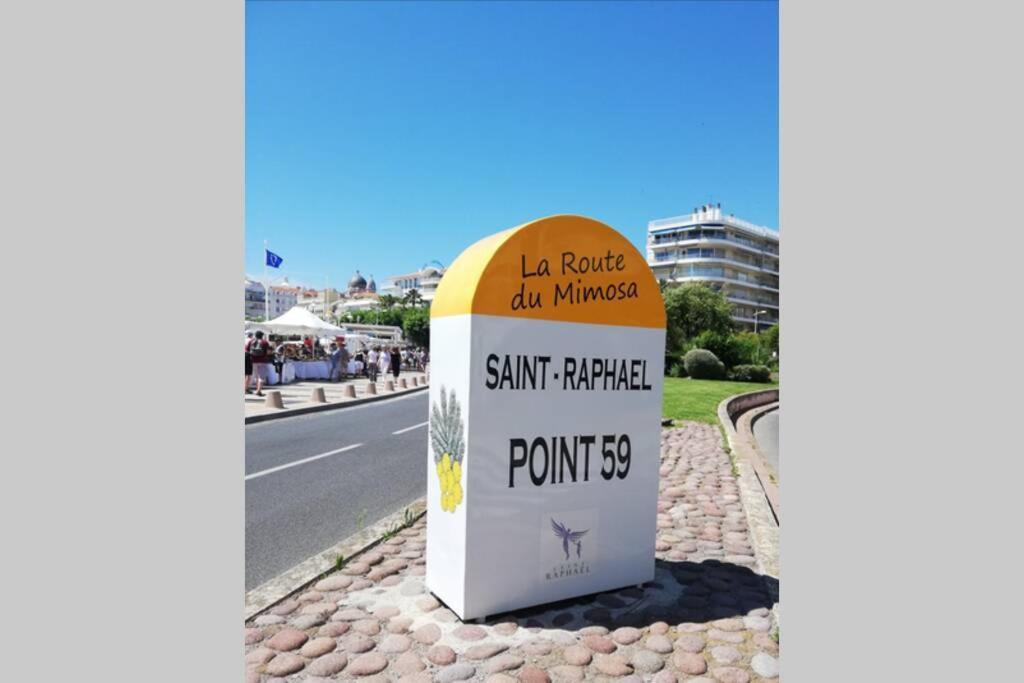 Beach-City 3 Pieces Saint-Raphaël Exteriör bild